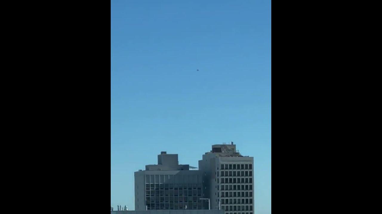 Video thumbnail for FAA declares 'National Defense Airspace' over Lake Michigan - FOX3 Now
