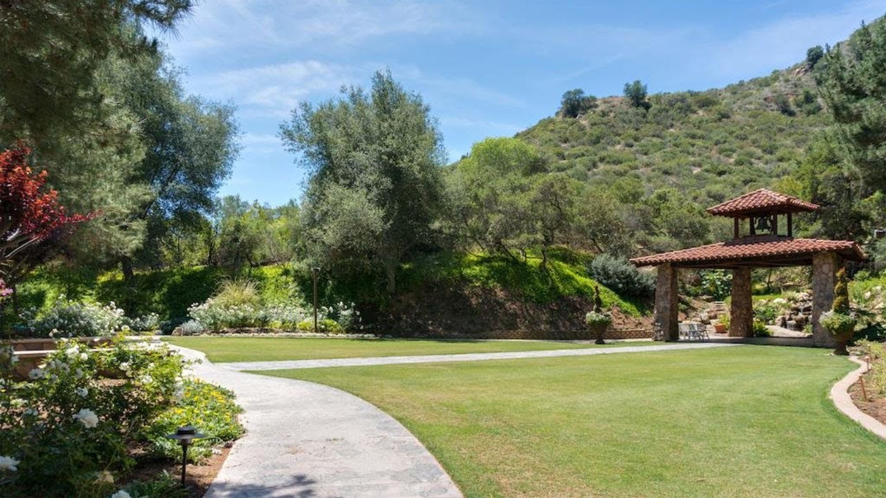 Video thumbnail for 3 Best Golf Courses in Fallbrook, CA