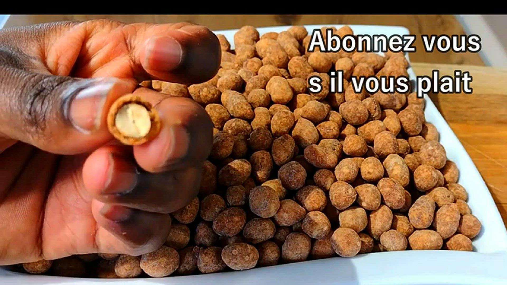 Video thumbnail for Croquettes aux arachides__arachides enrobées