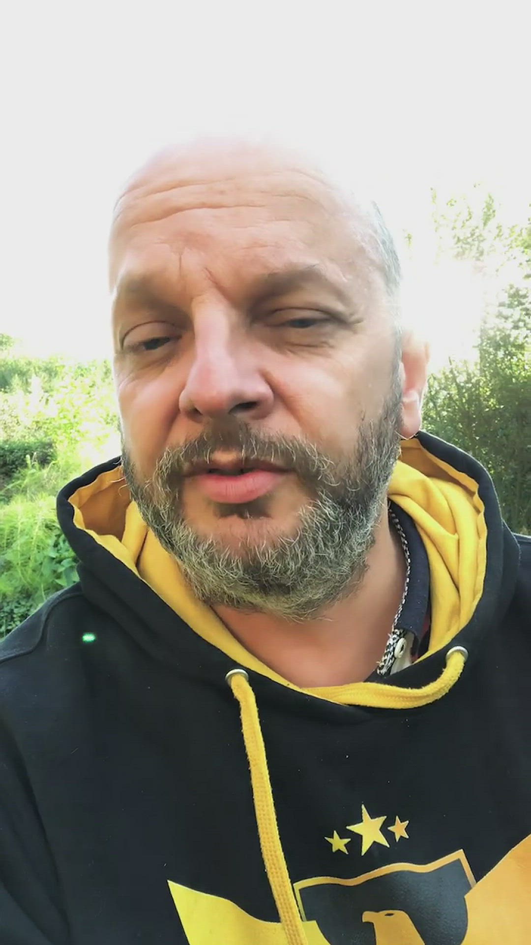 Video thumbnail for Je suis sûr que tu ferais pas ça si tu étais sur une île déserte￼