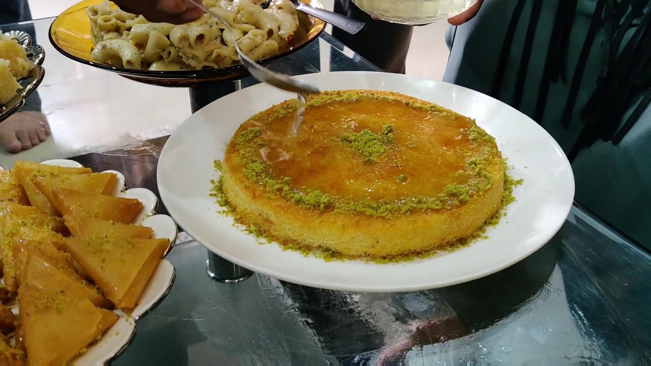 Video thumbnail for Authentic Arabic sweets in India (Mangalore)  - Kingsbake Mangalore - Kunafah