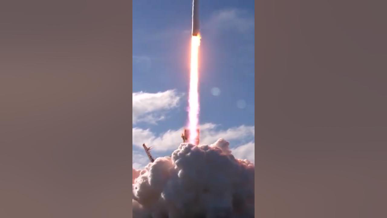 Video thumbnail for SpaceX - Falcon Heavy - Test Launch Recap