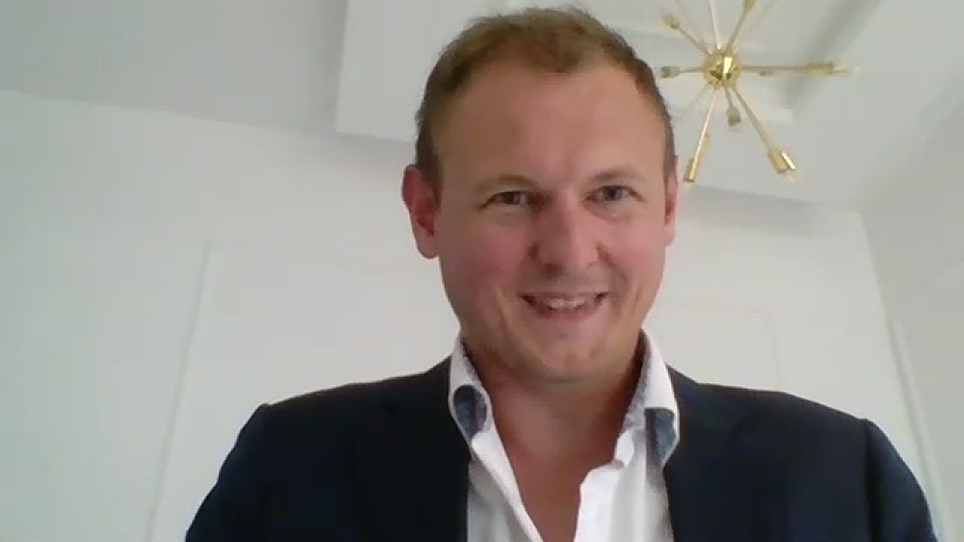 'Video thumbnail for Digital Nomad With Child - With Laura Georgieff, Frugal For Luxury'