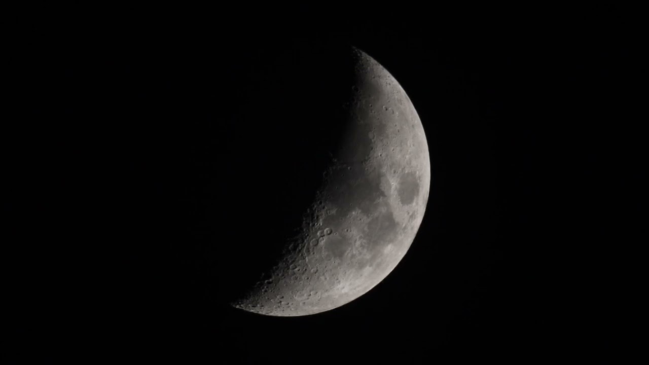 Video thumbnail for Waxing Crescent Through A Newtonian Telescope