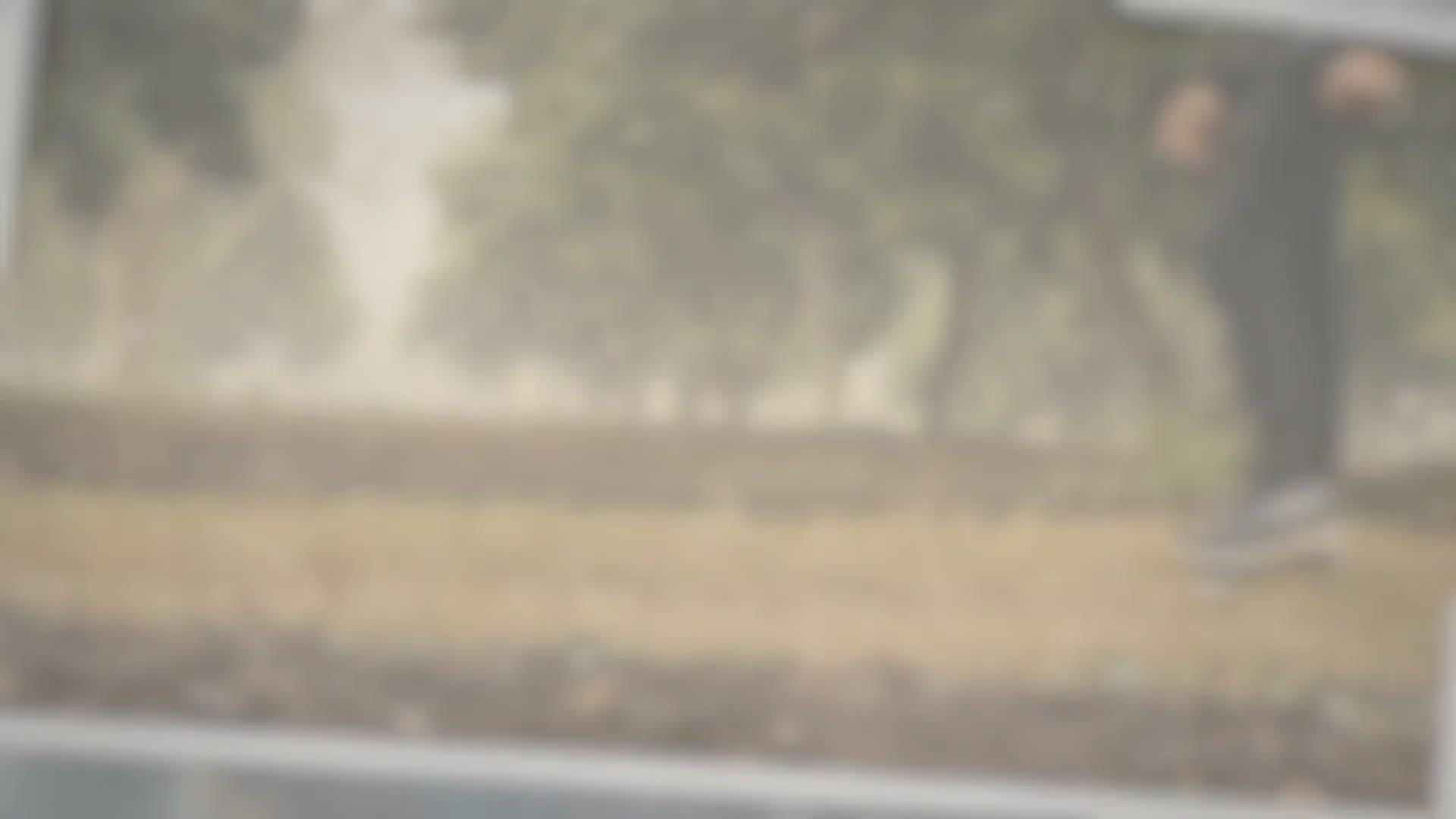 Video thumbnail for An Honest Advice: Does Walking Tone Your Legs More Than Running?