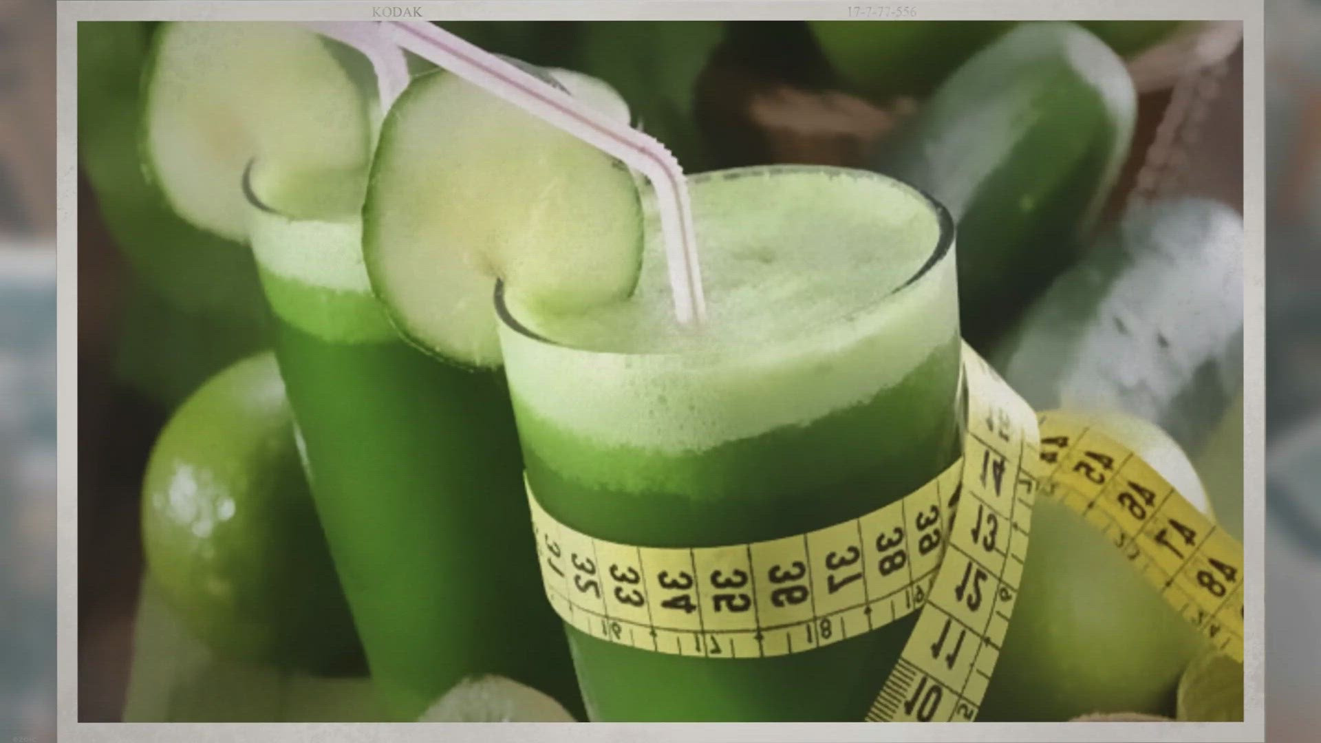 Video thumbnail for Receita de suco detox fácil, rápido e saudável