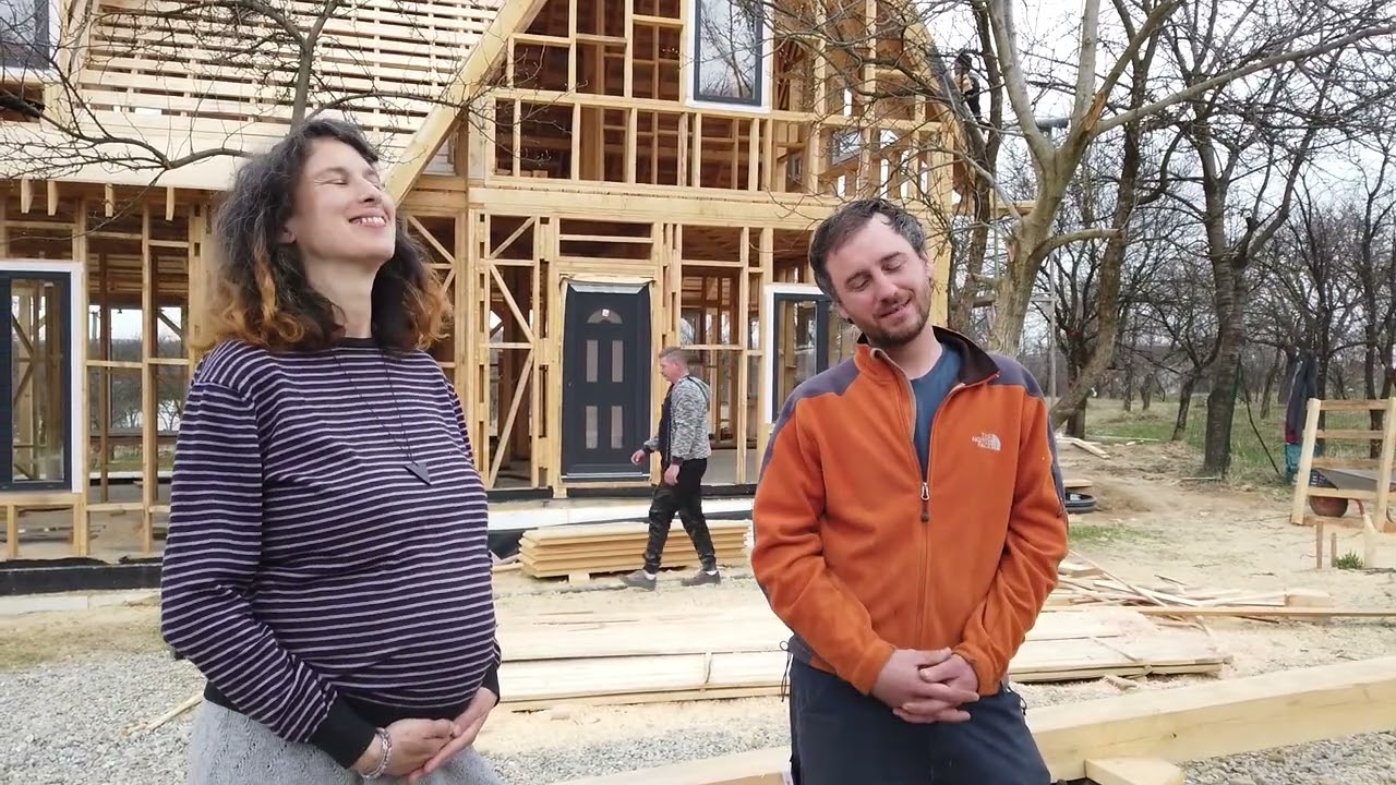 Video thumbnail for Casa din lemn de la Sibiel