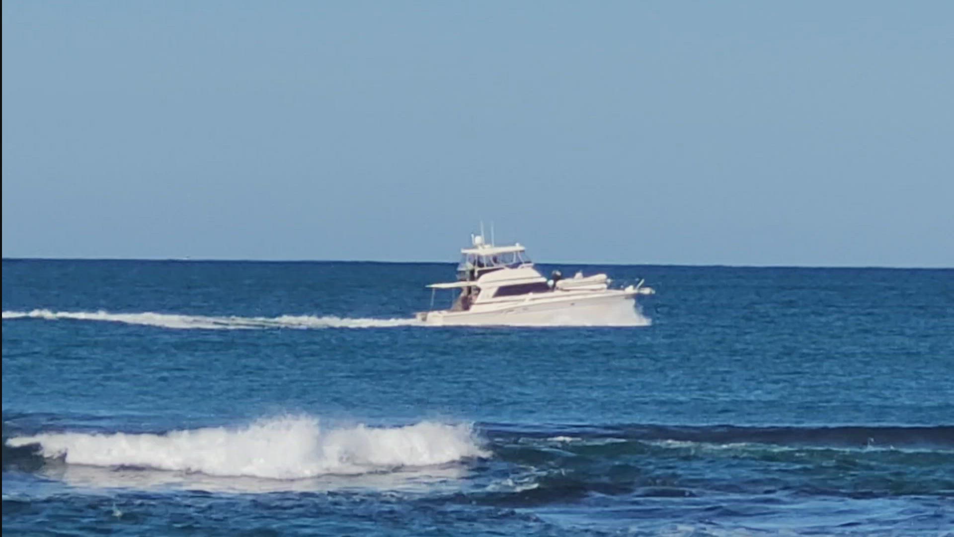 Video thumbnail for A boat cruising past Hillarys Boat Harbour