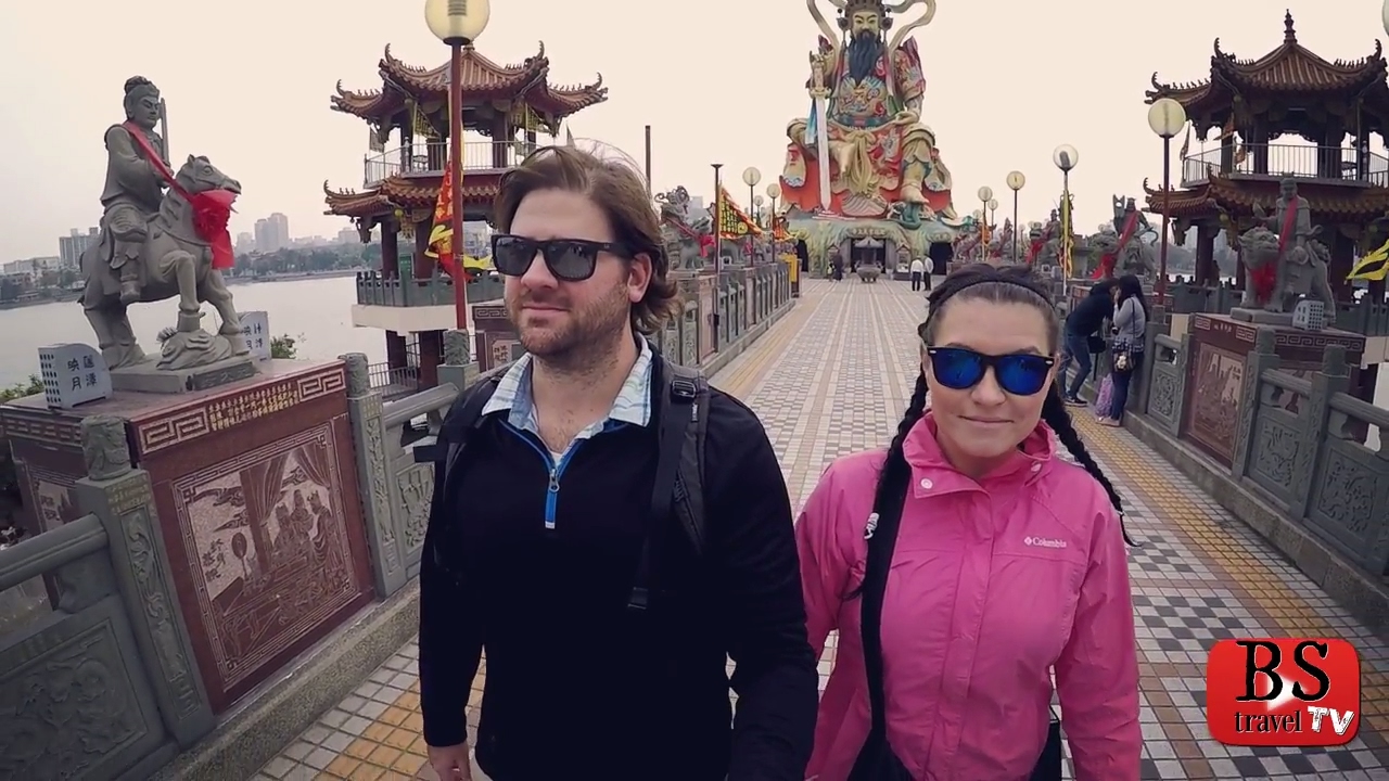 Video thumbnail for S2 E33: Please DO NOT climbing. Kaohsiung, Taiwan Travel Guide