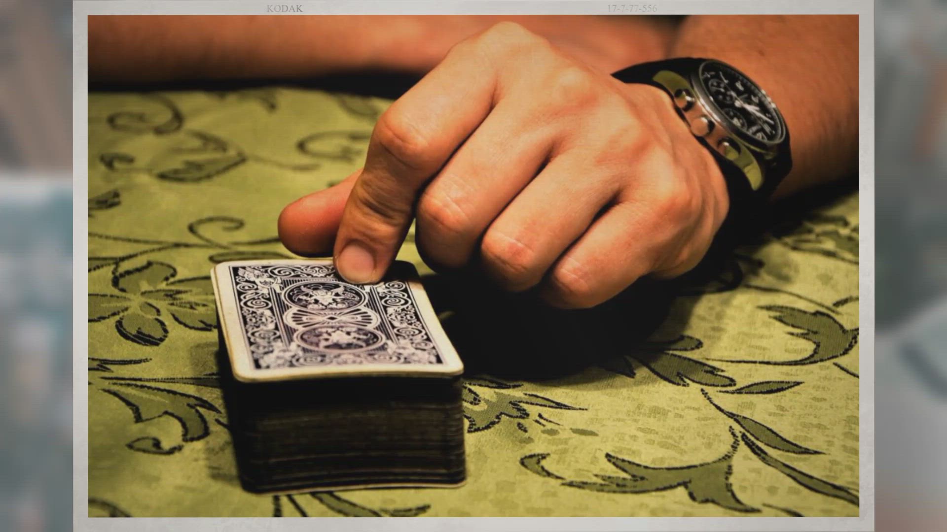 Video thumbnail for How Many Players Can Play Blackjack?