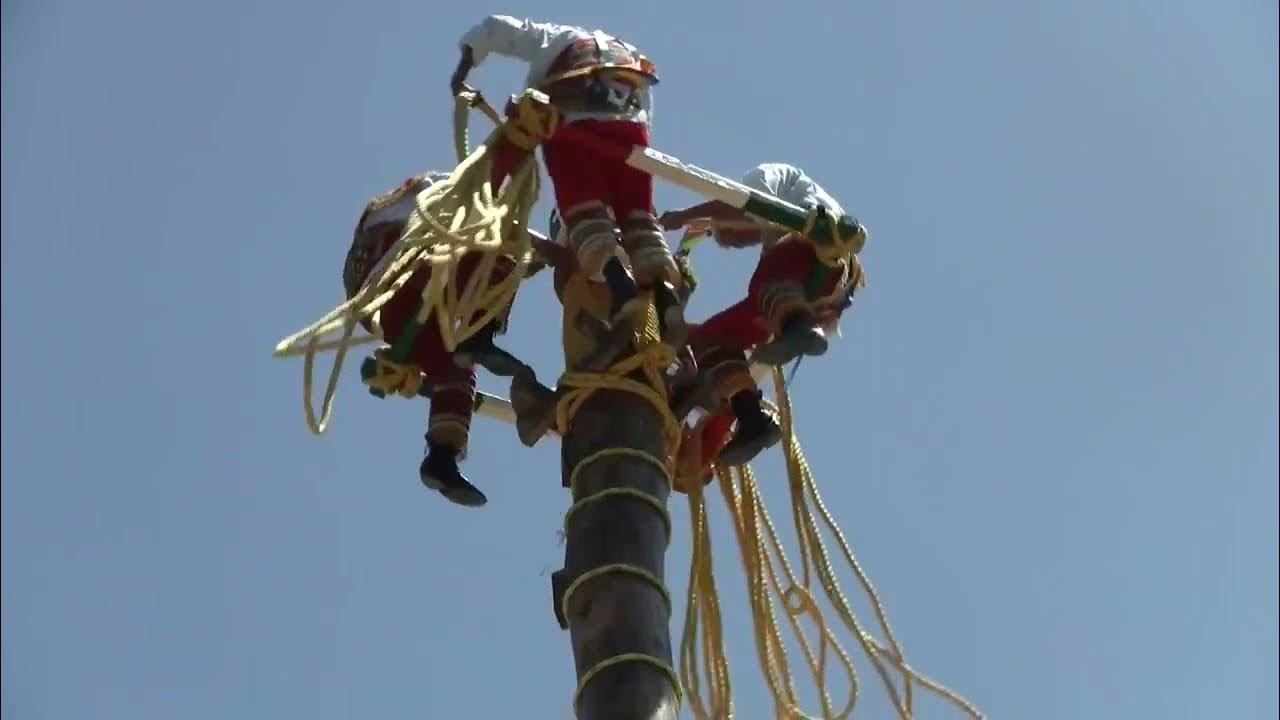 'Video thumbnail for Xcaret cancun mexico guide ! Xcaret Voladores de Papantla'