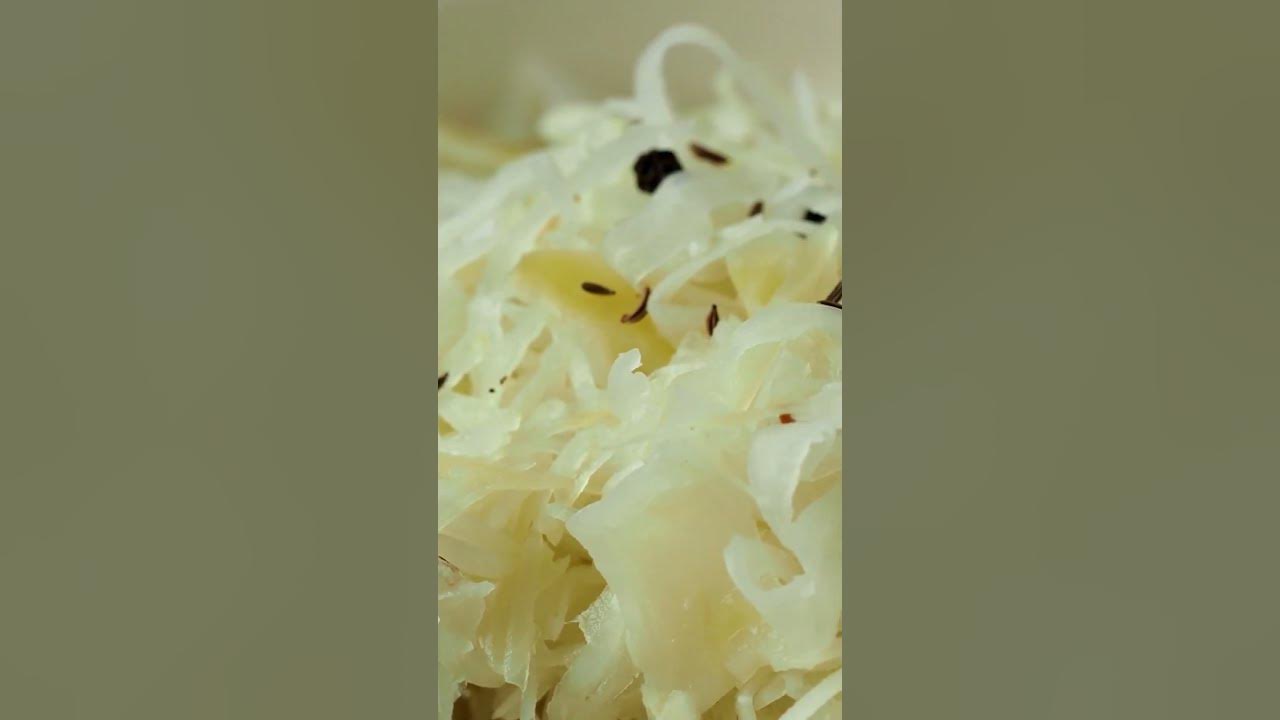 'Video thumbnail for Cabbages: the 'Superfood' Your Body Needs! #shorts'