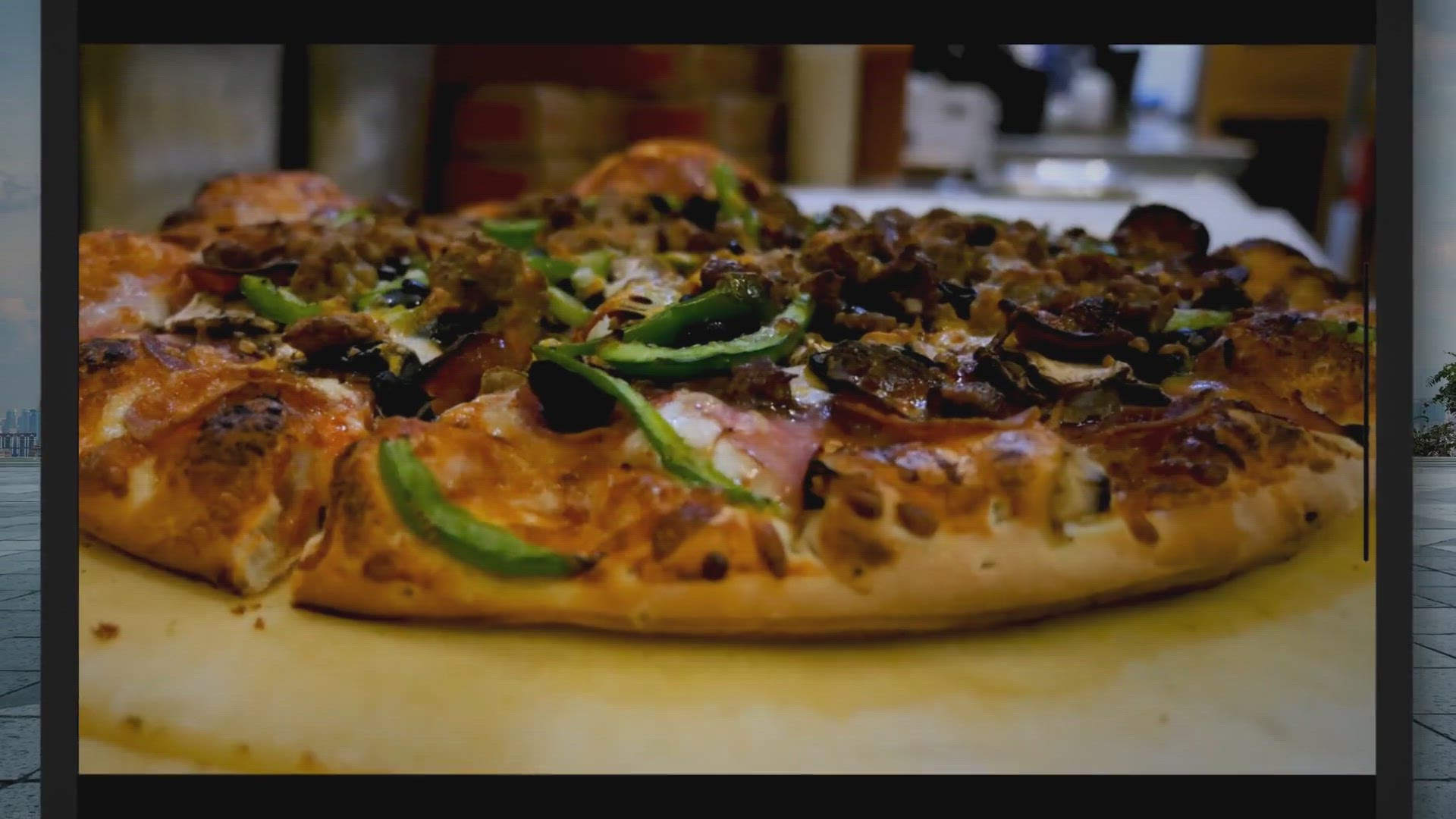 Video thumbnail for Does Little Caesars Take EBT? Here Are What to Know