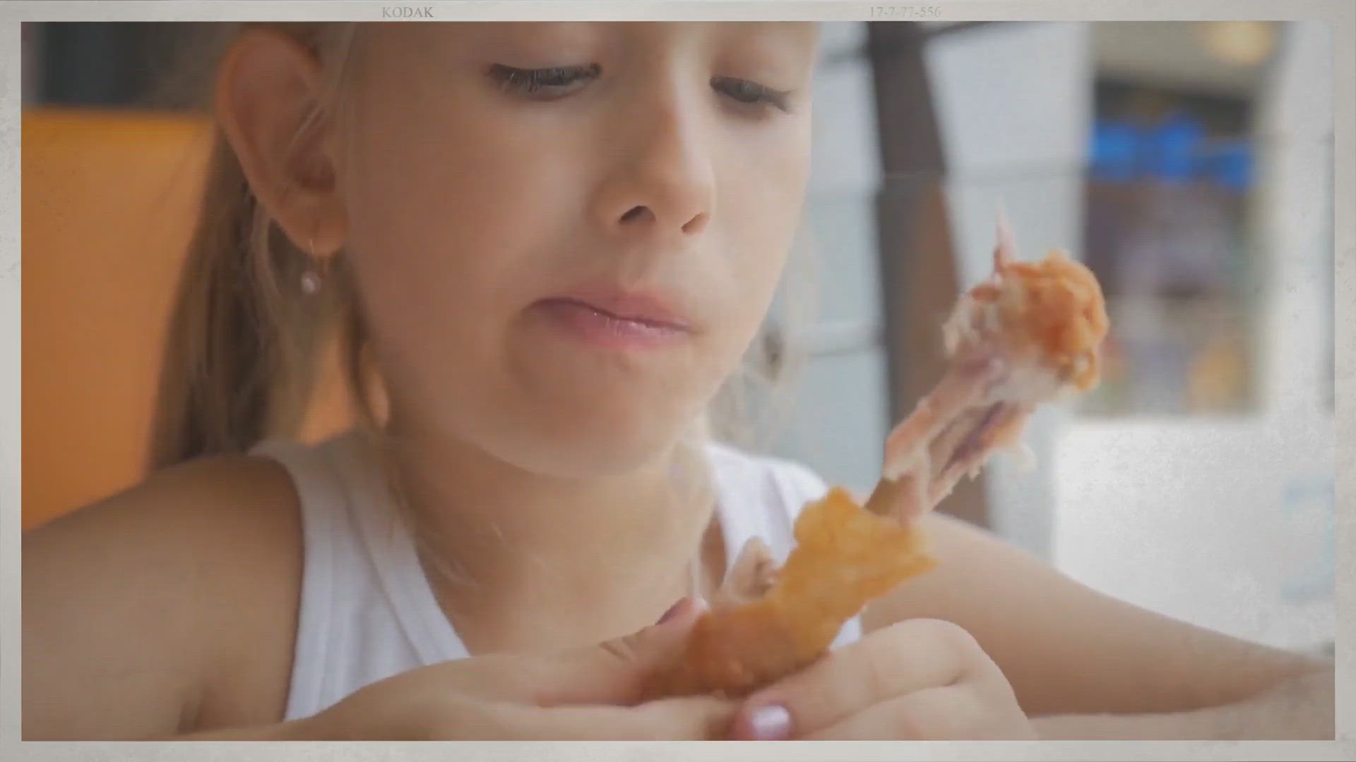 Video thumbnail for How Much Chicken Should I Feed To My Dog?