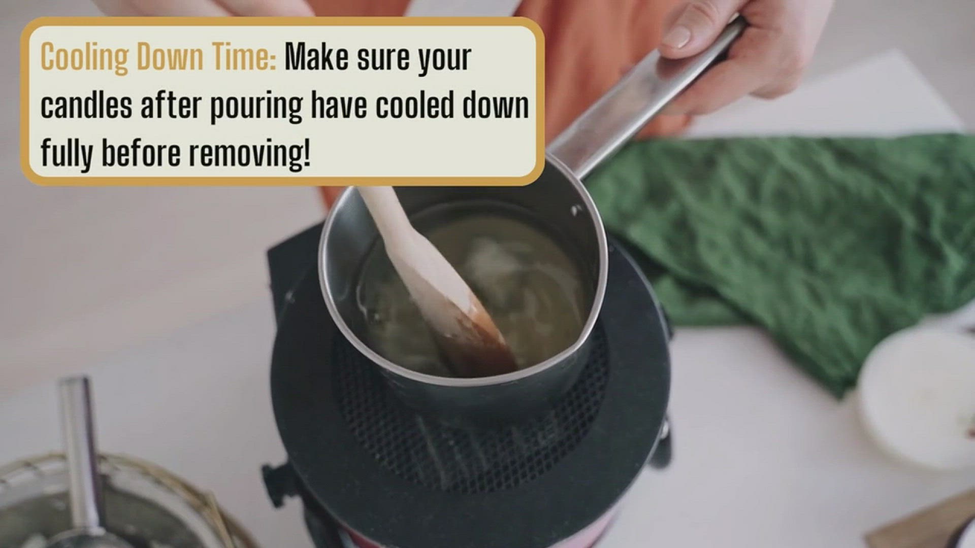 Video thumbnail for How to get candles out of molds