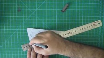 Video thumbnail for Katlayarak Bir Üçgenin Ağırlık Merkezinin (G) Bulunması