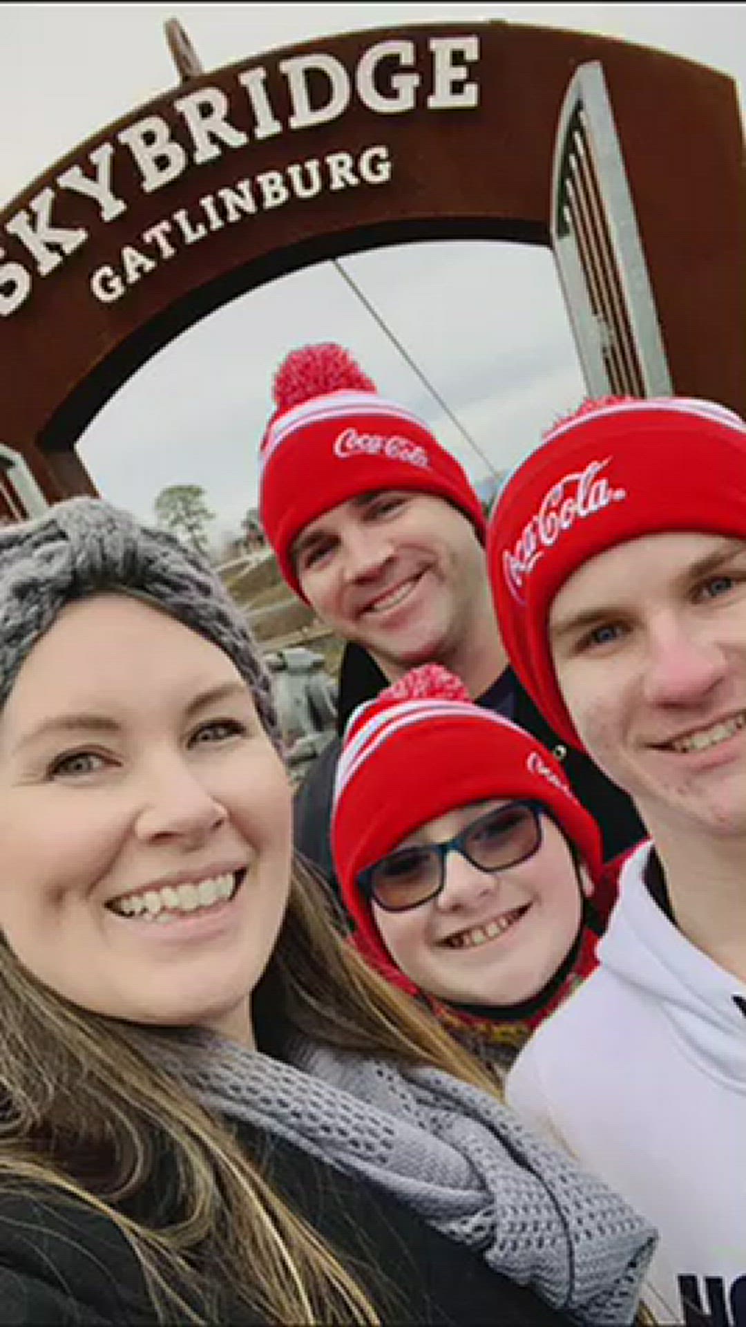 Video thumbnail for Gatlinburg Skybridge