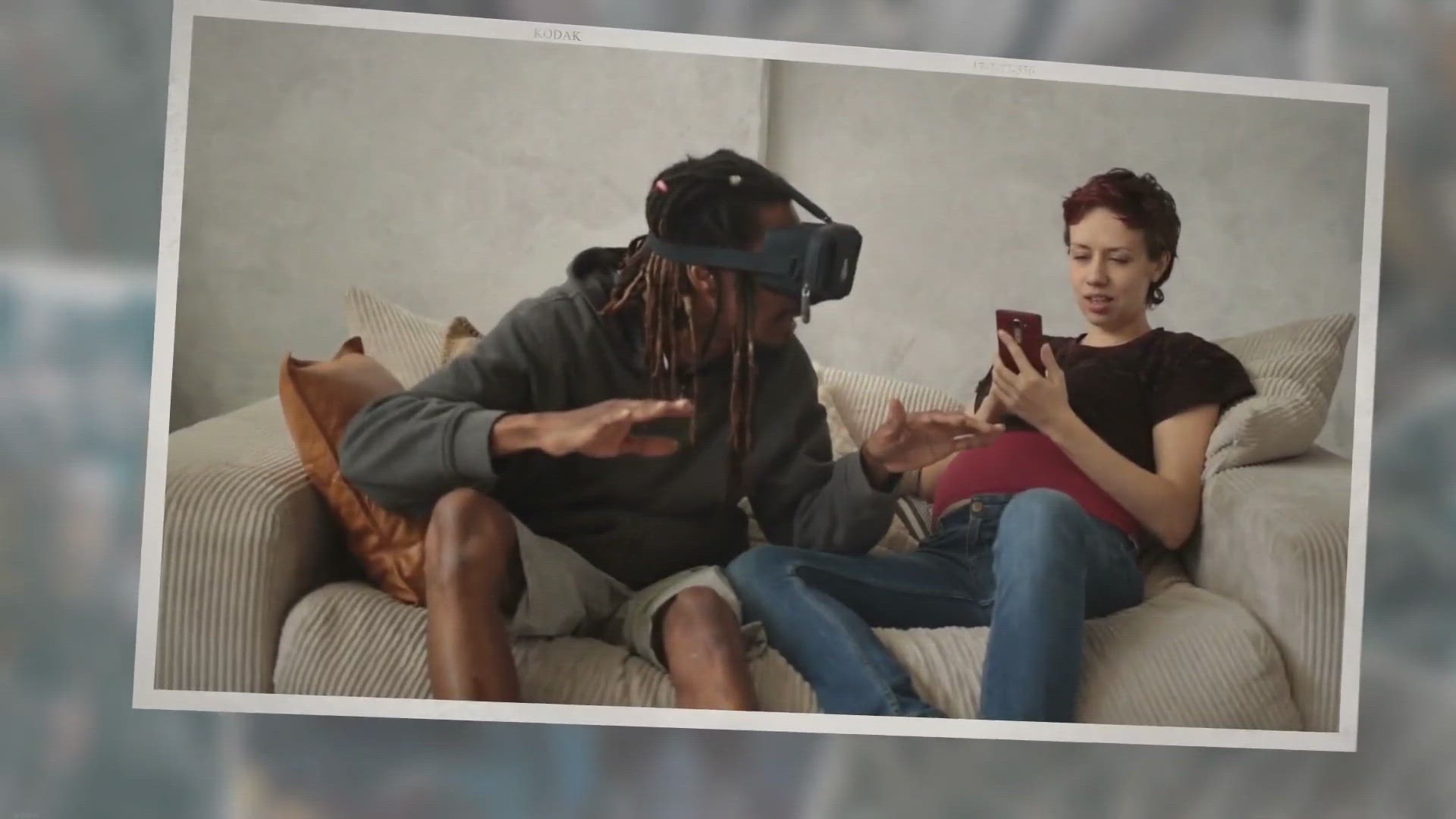 Video thumbnail for Is VR Safe For Pregnant Women? (Explained & Solved!)