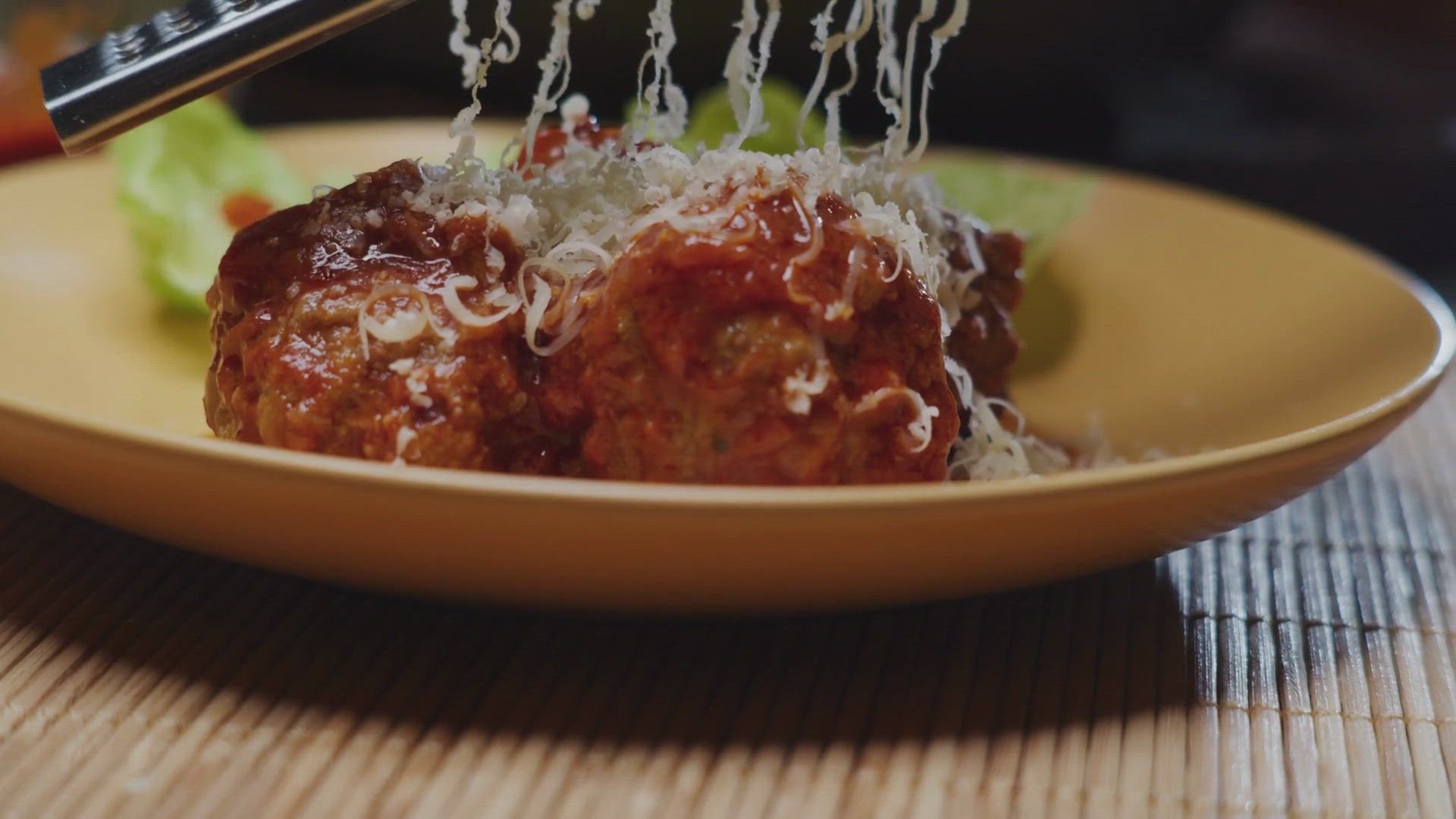 'Video thumbnail for 15 Spanish Meatball Recipes To Die For'