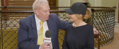 Video thumbnail for Exclusive: Neil Sean Meets the Star of 42ND STREET, Lulu!