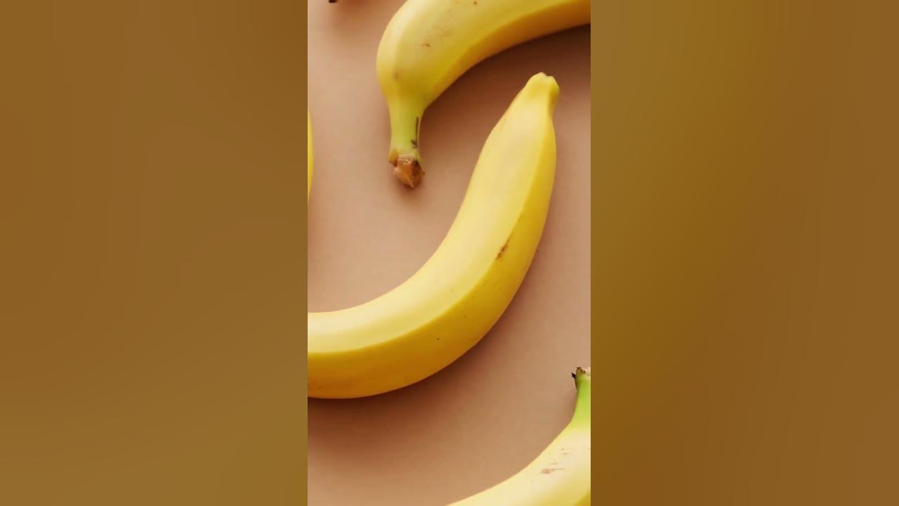 'Video thumbnail for Feeling Anxious? Eat these Foods to Reduce Palpitations #shorts'