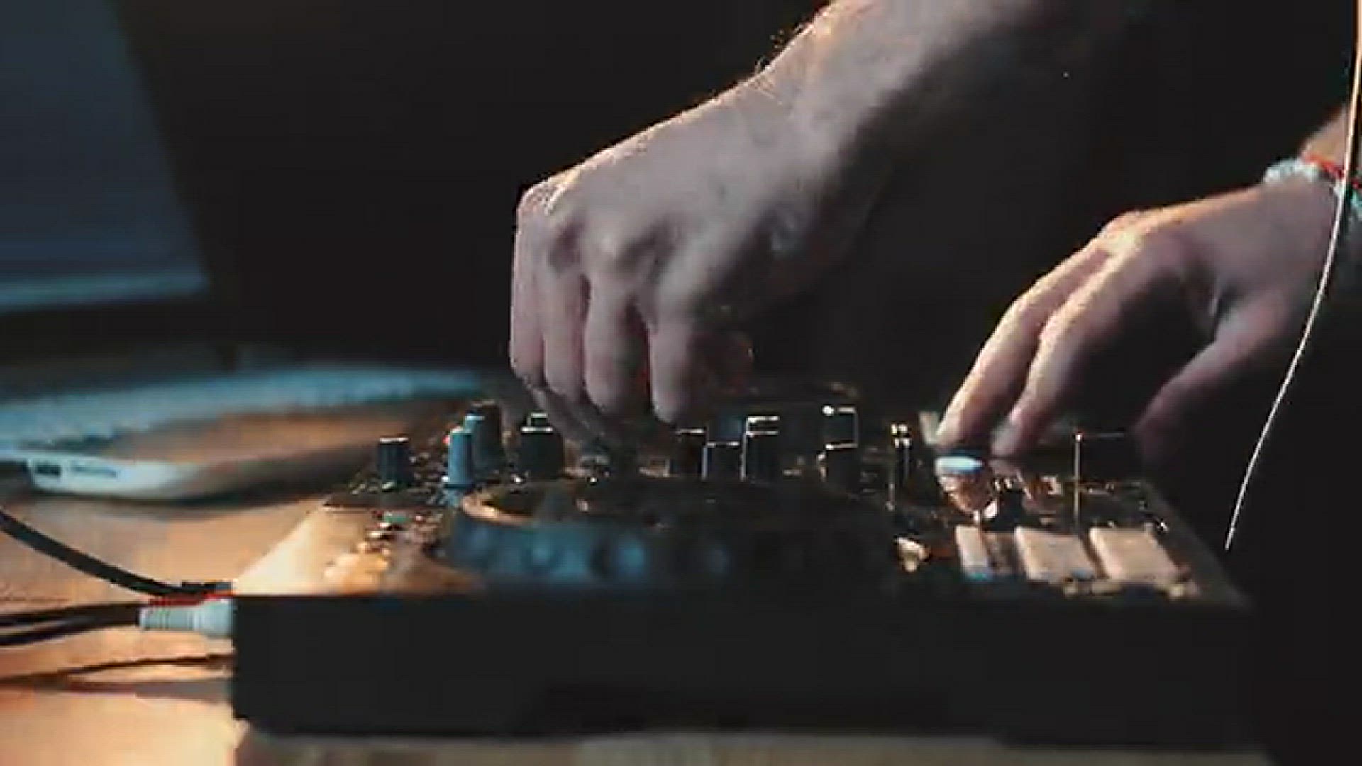 Video thumbnail for Dj Playing A Dj Set At Home