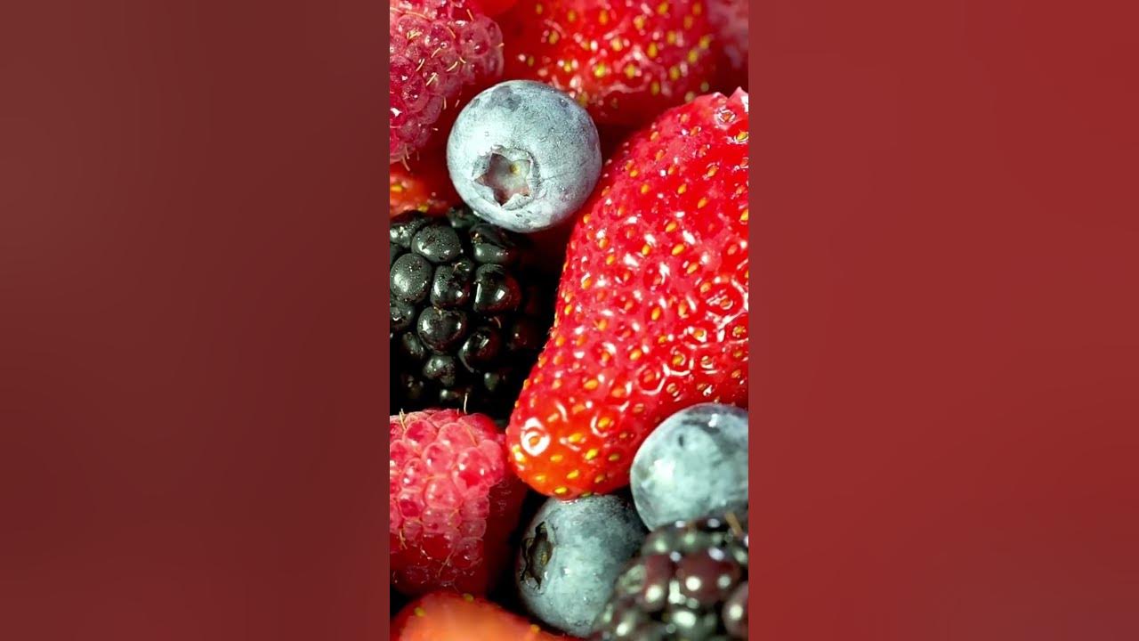 'Video thumbnail for Fruit at Night: Is It Bad for You? #shorts'