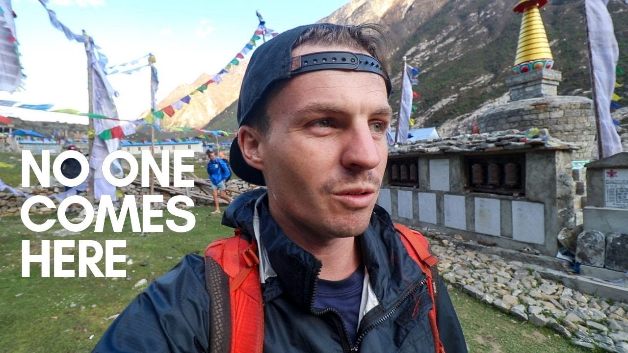 Video thumbnail for Trekking in Nepal's Earthquake Disaster Zone