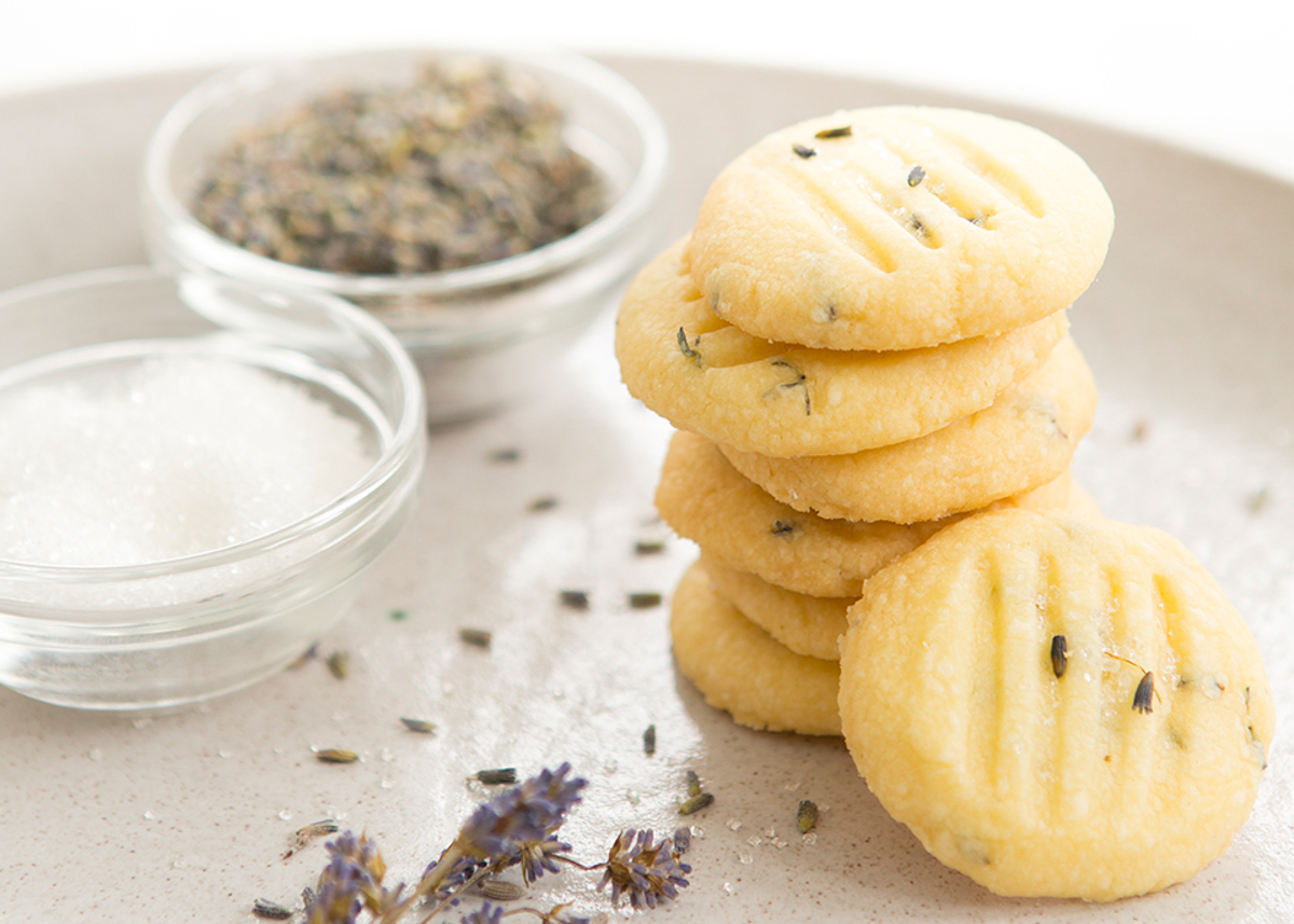 Video thumbnail for Lavender Shortbread Cookies