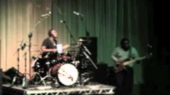 Video thumbnail for Jonathon "ginger " Hamilton and his brother Drum Show 2011, Olympia