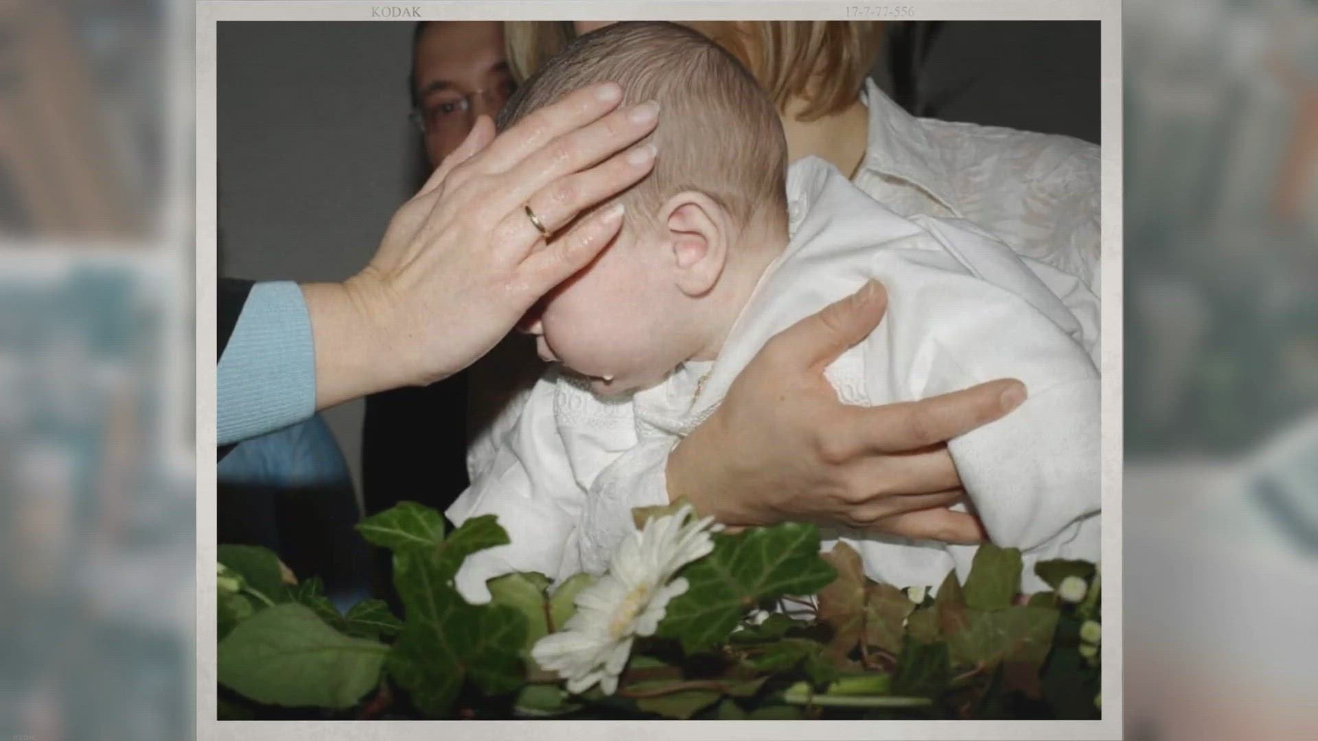 Video thumbnail for Does Baptism Need to be Public?