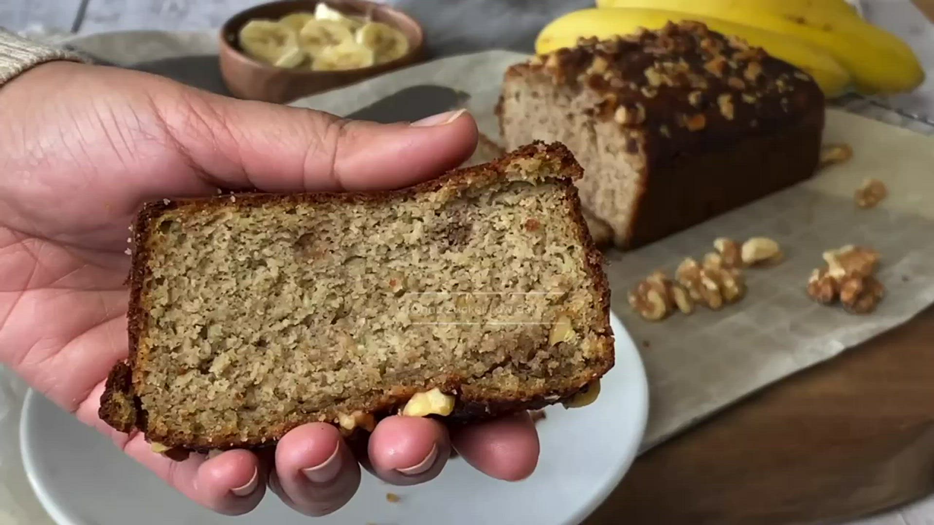 Video thumbnail for Ohne Zucker Low Carb Bananenbrot mit Walnüssen