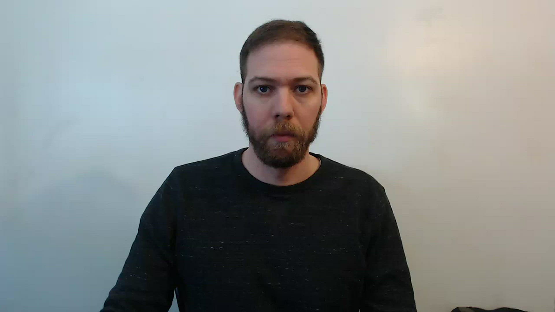 Video thumbnail for How to Attach a Shock Cord to Your Backpack