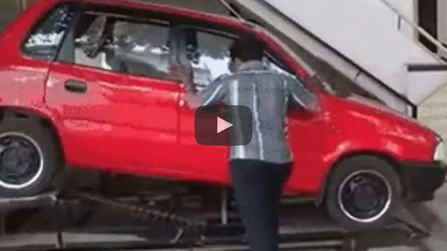 Video thumbnail for Car Parking Jugaad