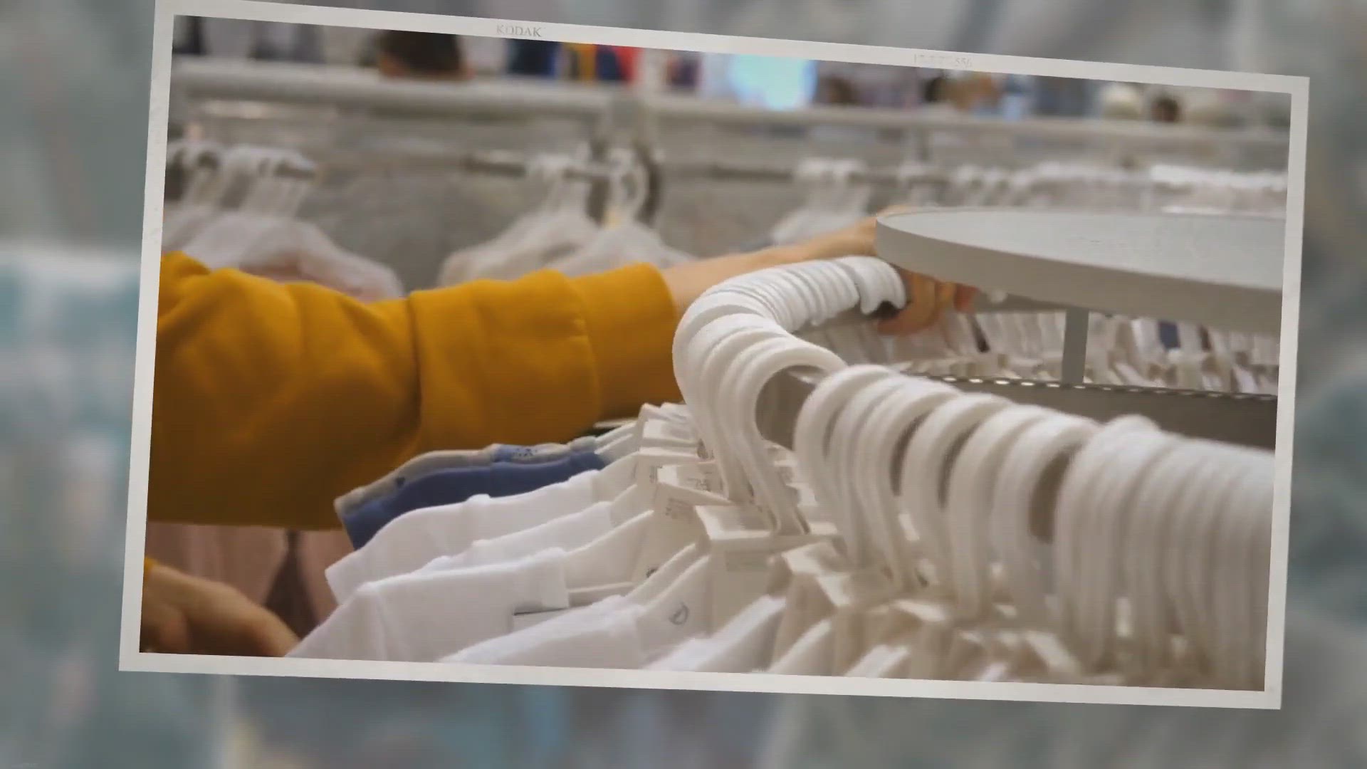 'Video thumbnail for Excellent Options for Baby Clothes without Buttons'
