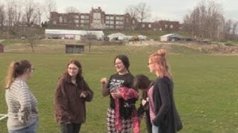 Video thumbnail for Teacher Allegedly “Body Shames” Students