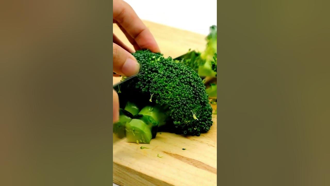 'Video thumbnail for 3 Memory Boosting Veggies That Will Keep You Sharp #shorts'
