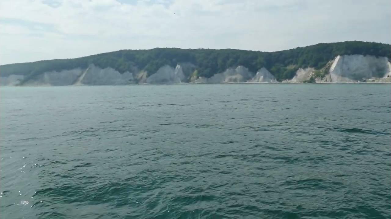 Video thumbnail for Fahrt an der Kreideküste Rügens entlang bis zum Königsstuhl