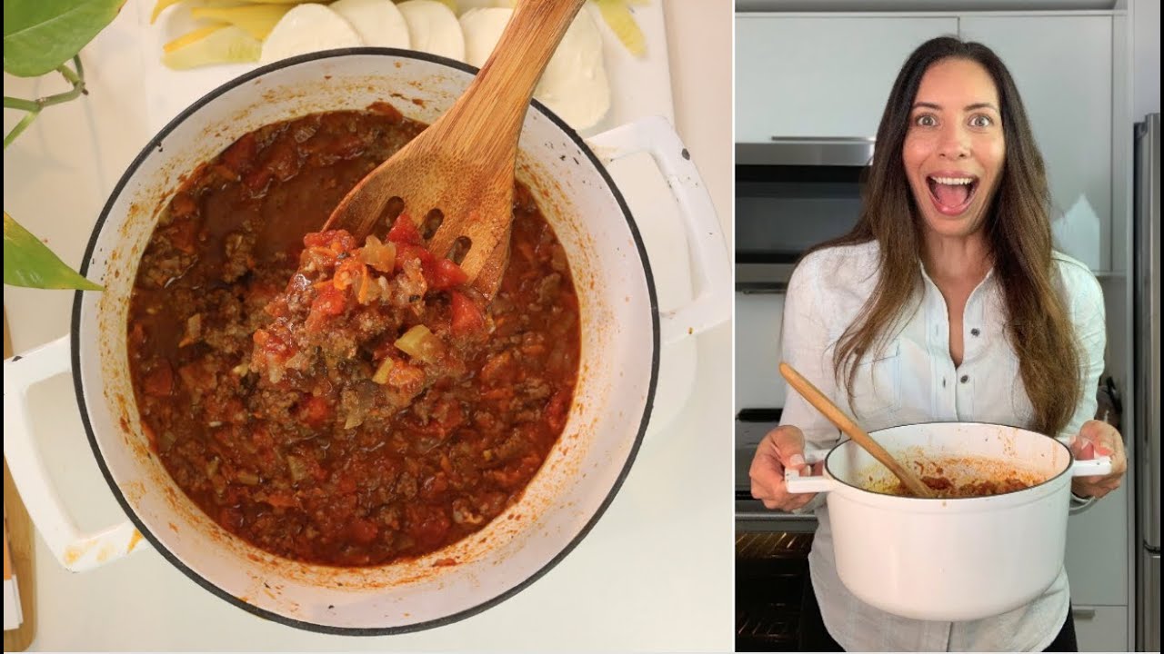 Video thumbnail for Mi salsa boloñesa clásica, preparo lasaña de calabacín