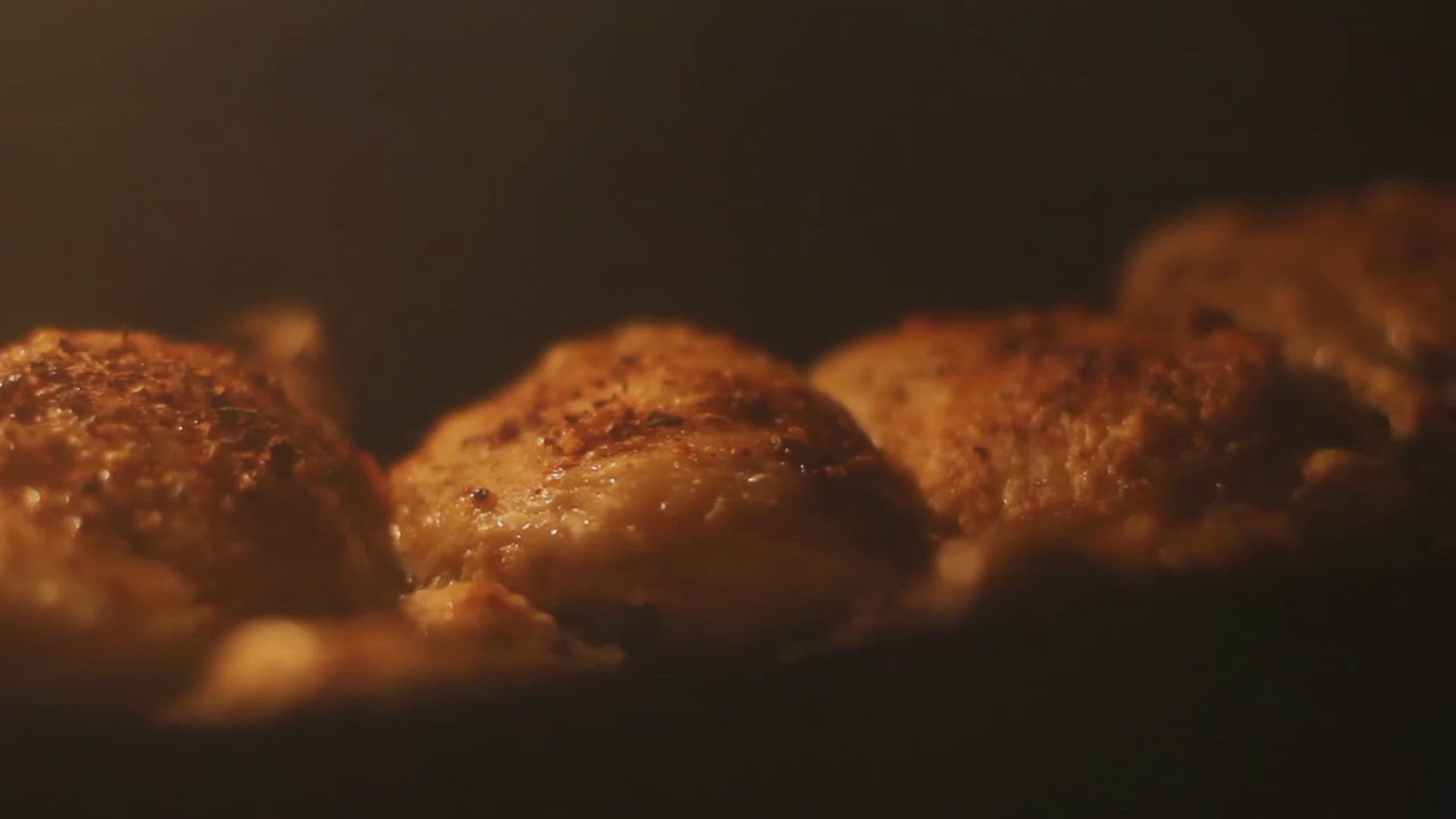 'Video thumbnail for 17 Easy Dutch Oven Recipes For Chicken Thighs You'll Love'