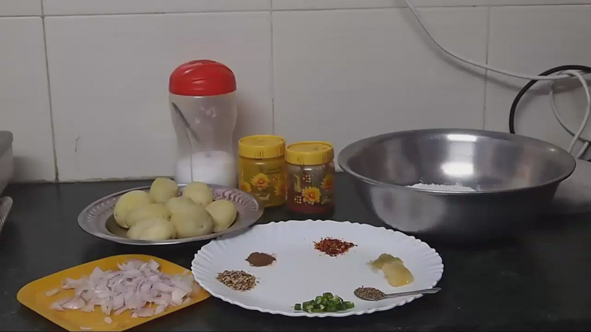 Video thumbnail for How to Make Samosa at Home