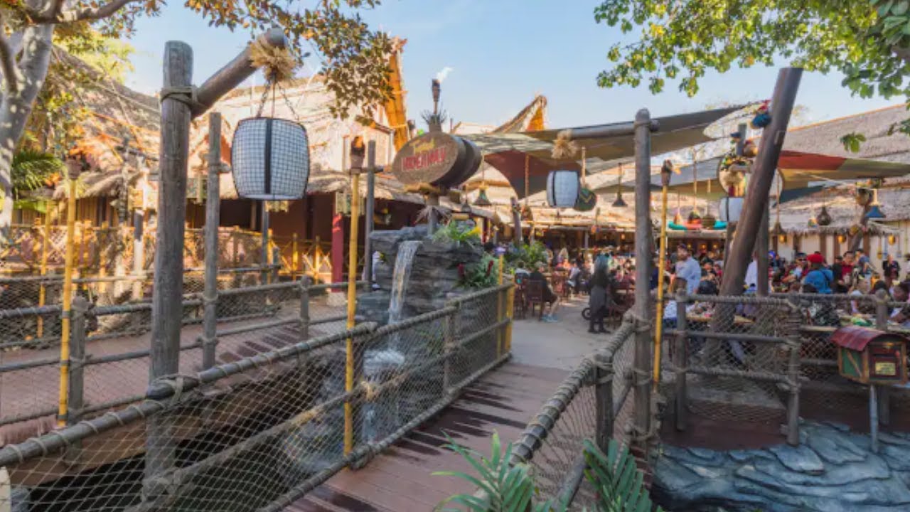 'Video thumbnail for Tropical Hideaway - DISNEY THIS DAY - December 21, 2018'