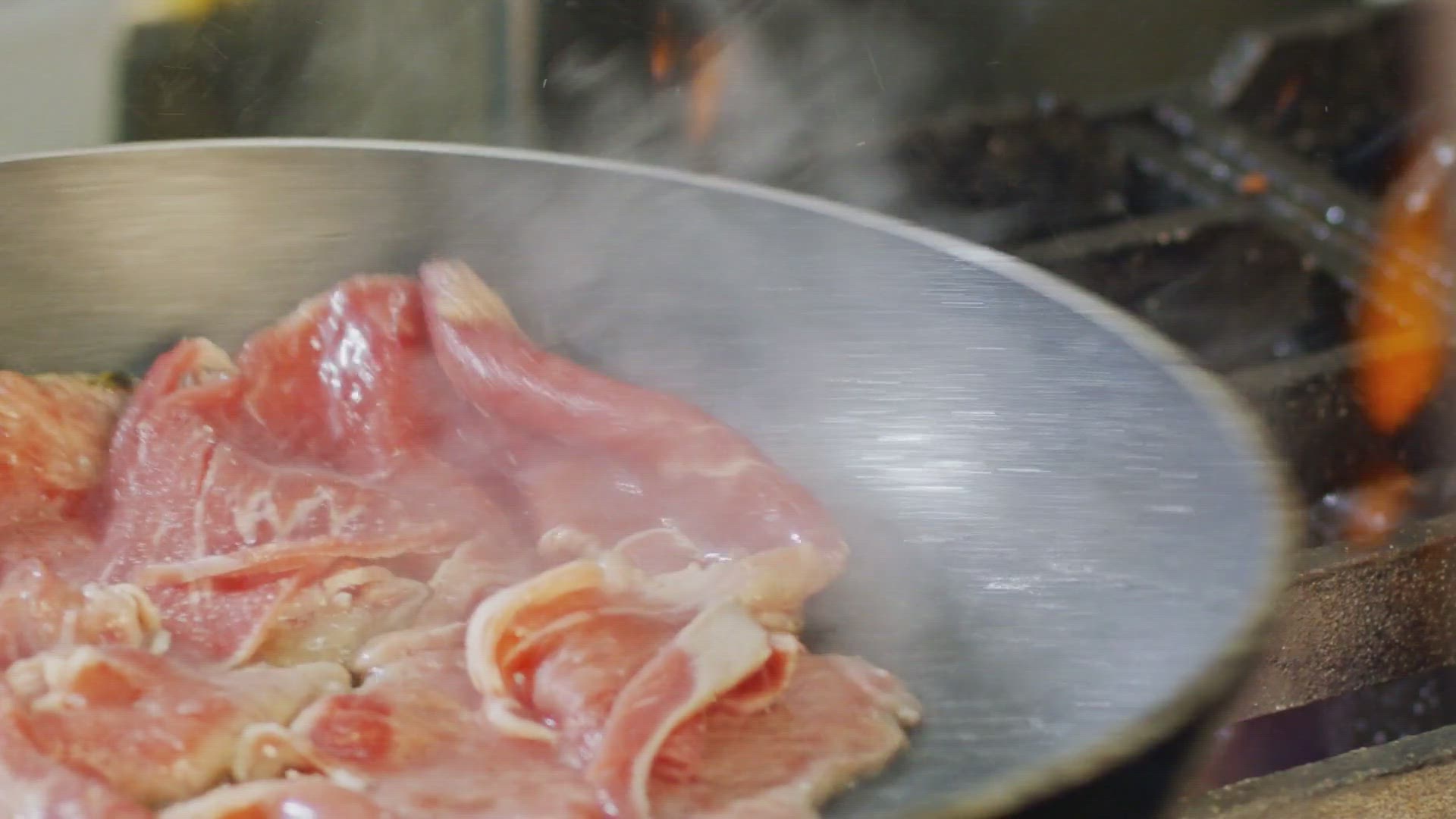 Video thumbnail for Roast Beef - Oven vs Frying Pan