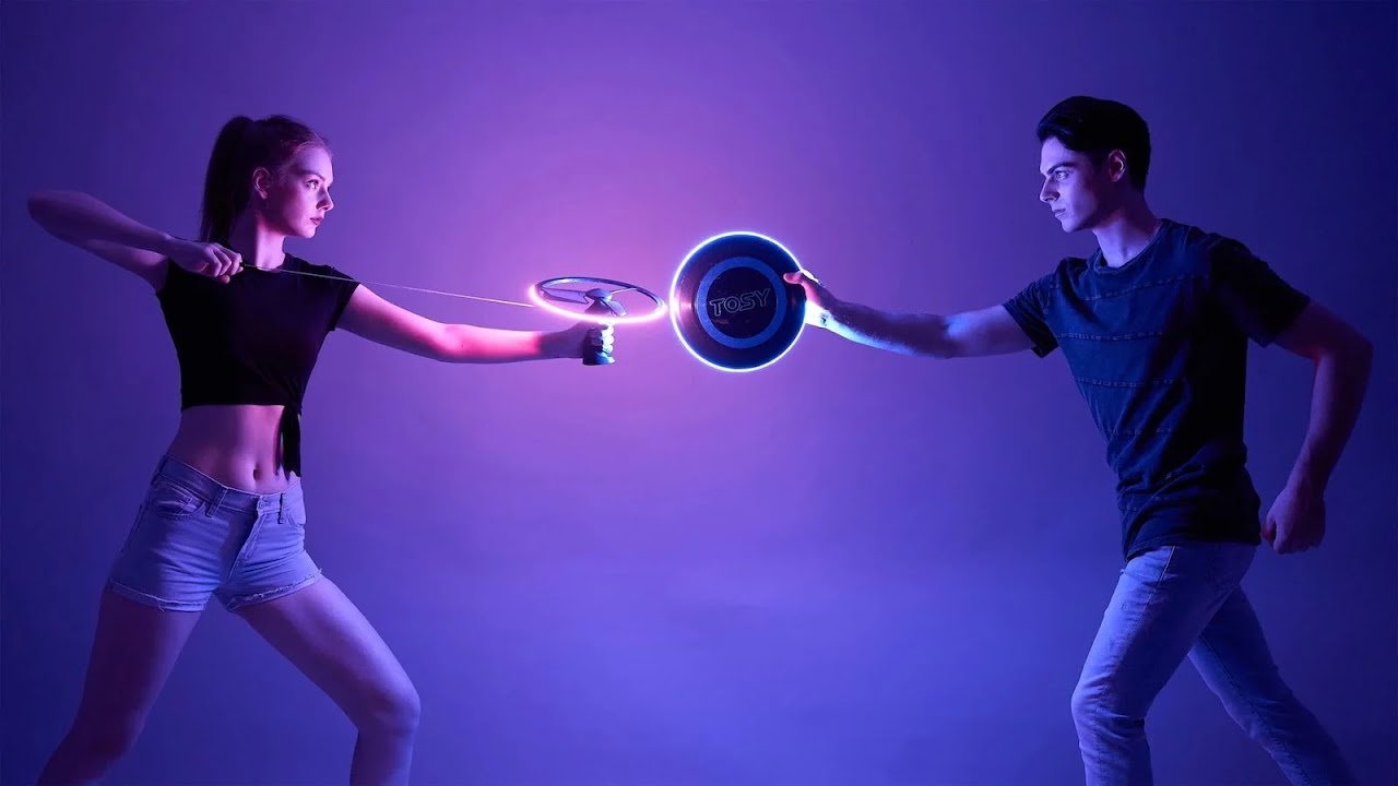 'Video thumbnail for TOSY Flying Duo 360 LED Flying Disc & Boomerang Takes You Over to the Dark Side!'
