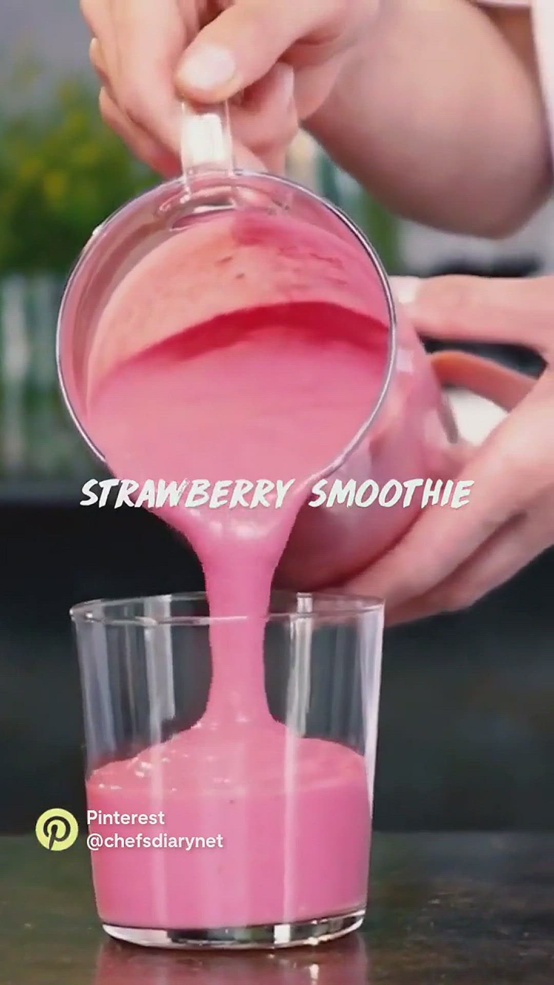 Video thumbnail for How to make strawberry smoothie recipe