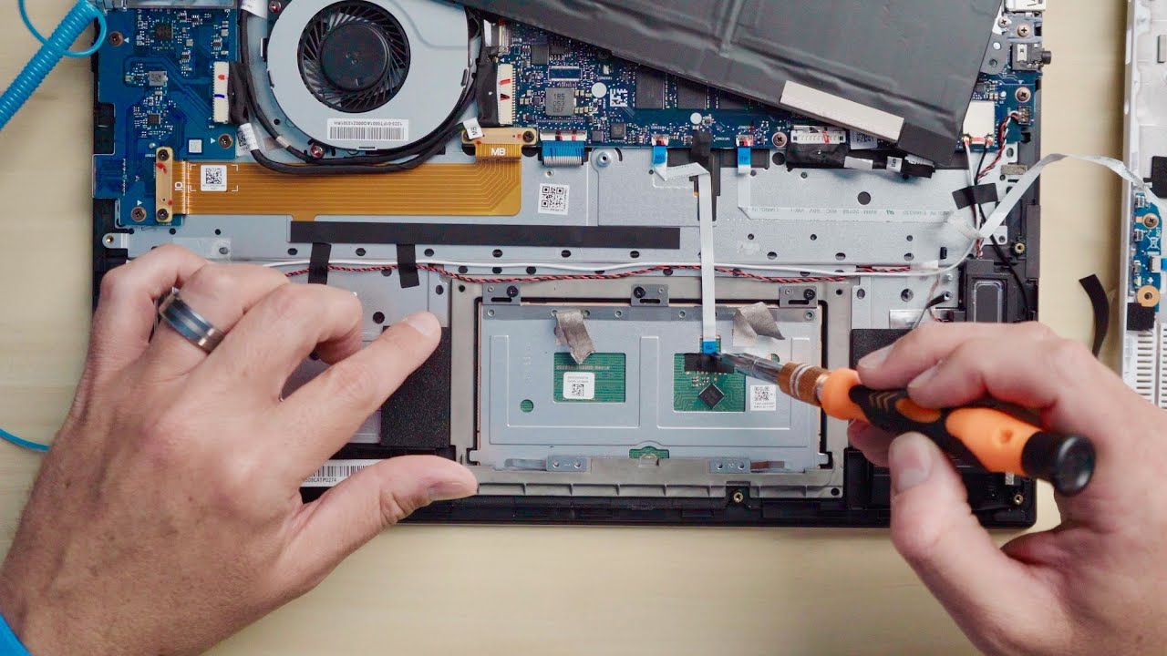 Video thumbnail for How To Adjust The Action on Your Chromebook Trackpad