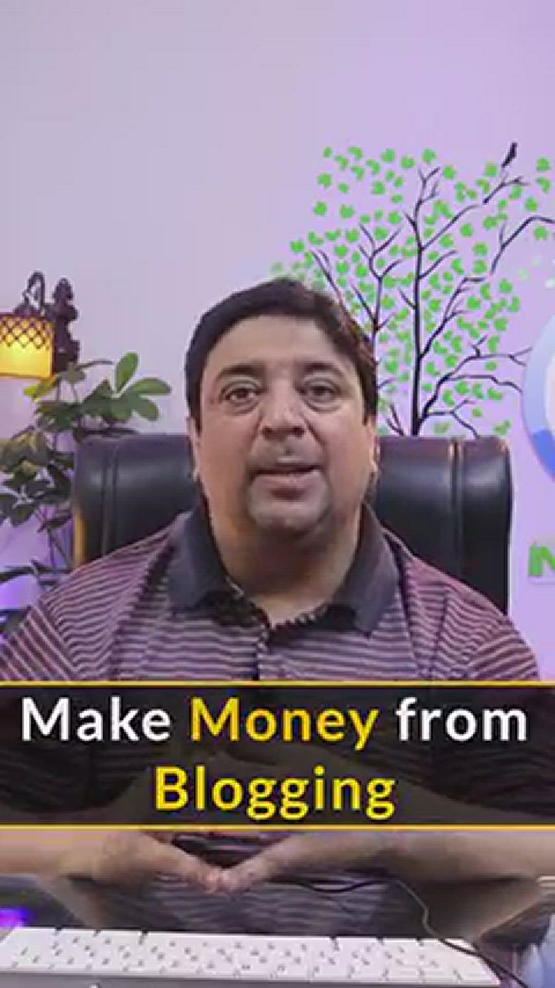 'Video thumbnail for Make Money from blogging'