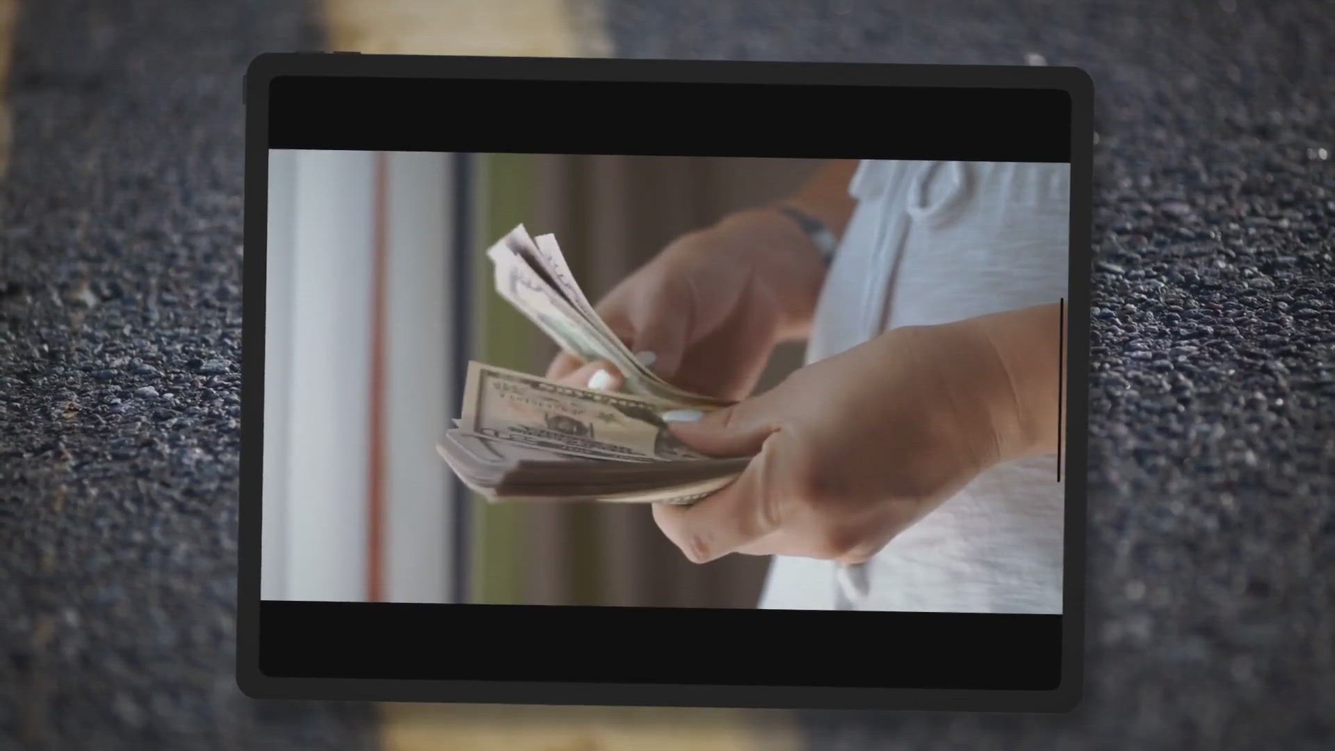 Video thumbnail for Average Income Spain | Average Salary & Minimum Salary in Spain Reported