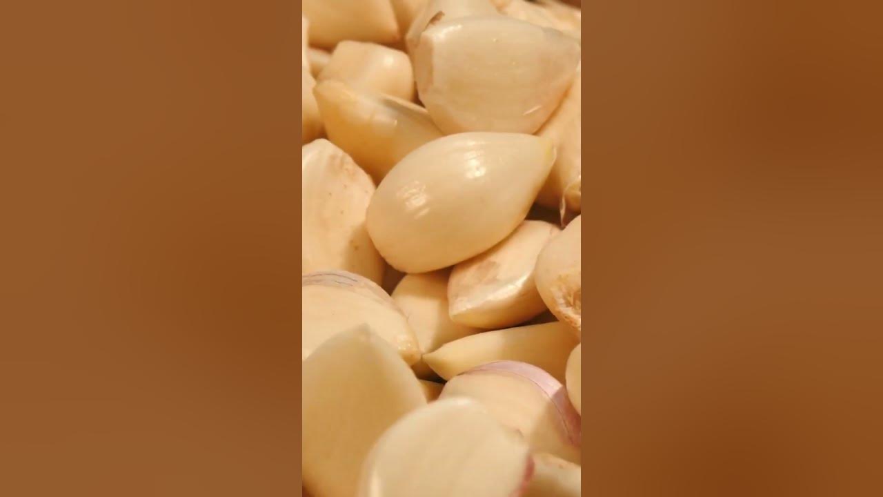 'Video thumbnail for Garlic: The Wonder Vegetable for Bone Health! #shorts'
