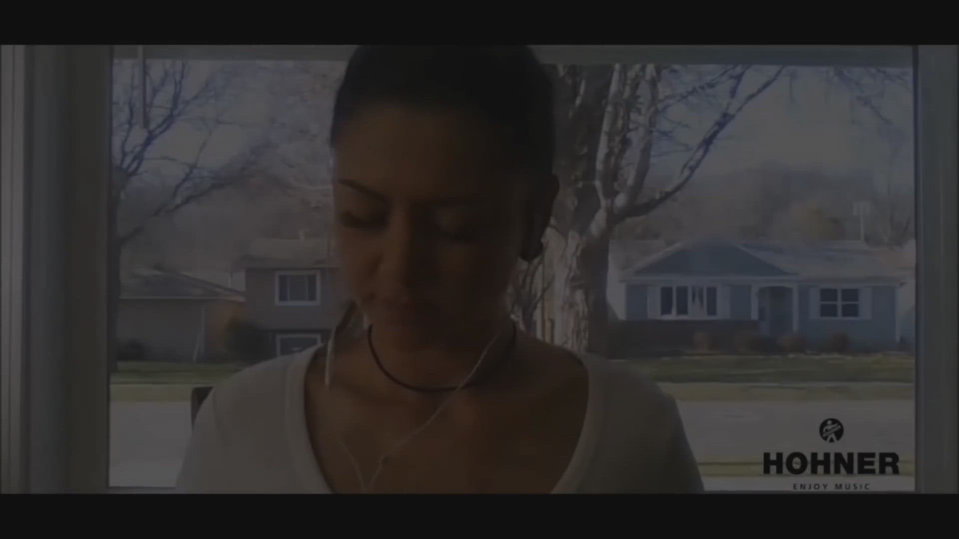 Video thumbnail for HARMONICA TAB - Good Feelings - Indiara Sfair & Masanori Utsumi (1080p)